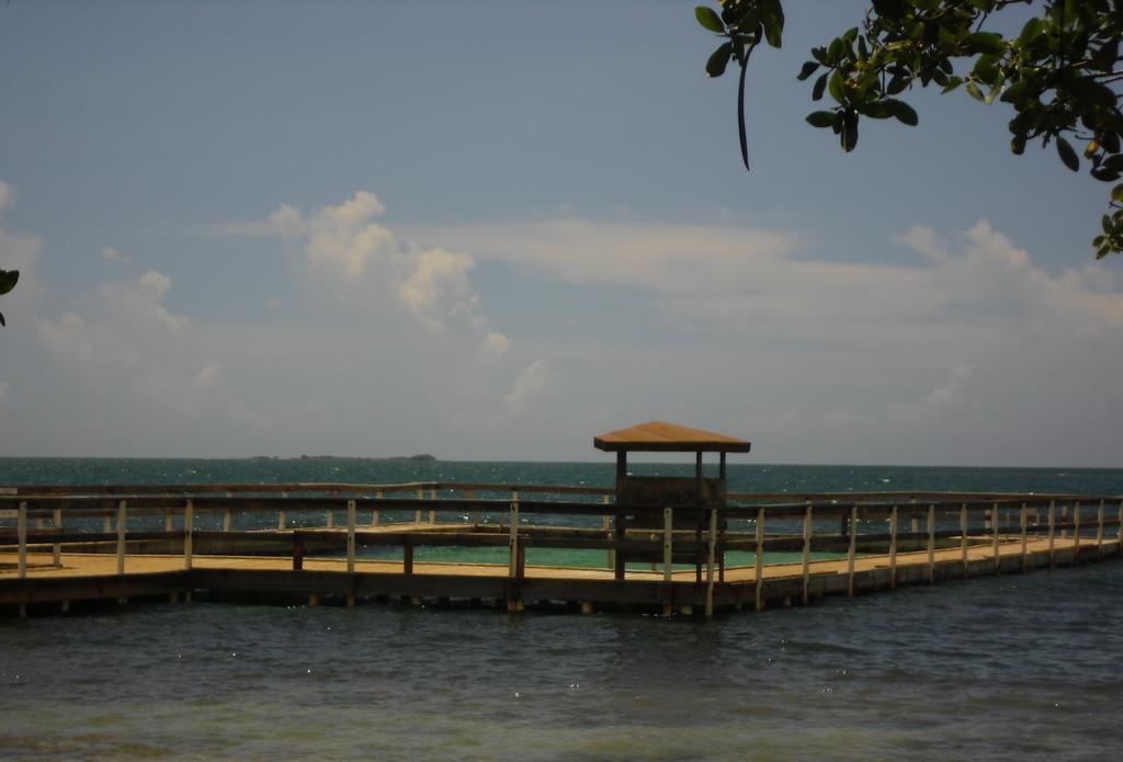 Parador Turtle Bay Inn La Parguera Exterior photo